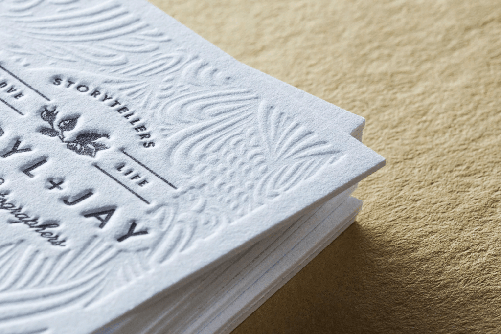 glubokoe tisnenie oribbon